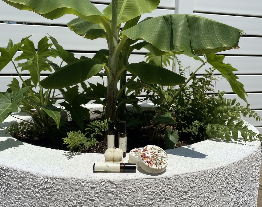 Taster Aromatherapy Face and Body Bundle - 5 Powerful, Natural Care Products 4 taster aromatherapy bundle